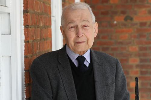 Ex-MP Frank Field says CANNABIS OIL 'WONDER DRUG' has Eased Crippling Pain